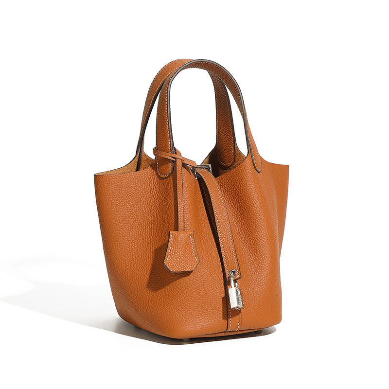 Top Layer Cowhide Vegetable Basket Bag for Women, Light Luxury Versatile Handbag, Niche Design, High-Quality Texture, Large Capacity Bucket Bag