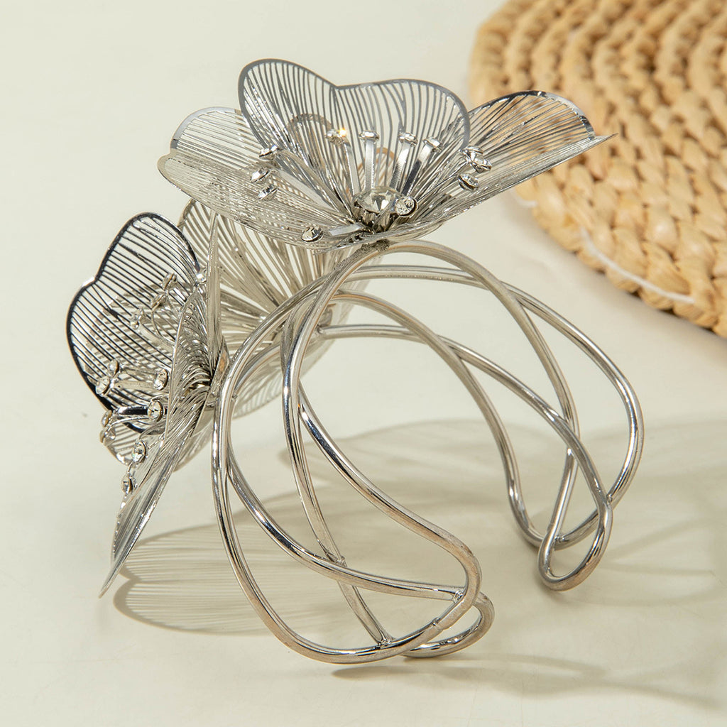 European and American Niche Ginkgo Leaf Tassel Necklace Design Sense Retro Pull-out Imitation Pearl Choker Jewelry choker