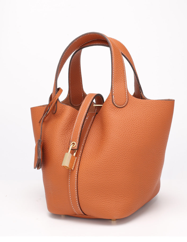 Top Layer Cowhide Vegetable Basket Bag for Women, Light Luxury Versatile Handbag, Niche Design, High-Quality Texture, Large Capacity Bucket Bag