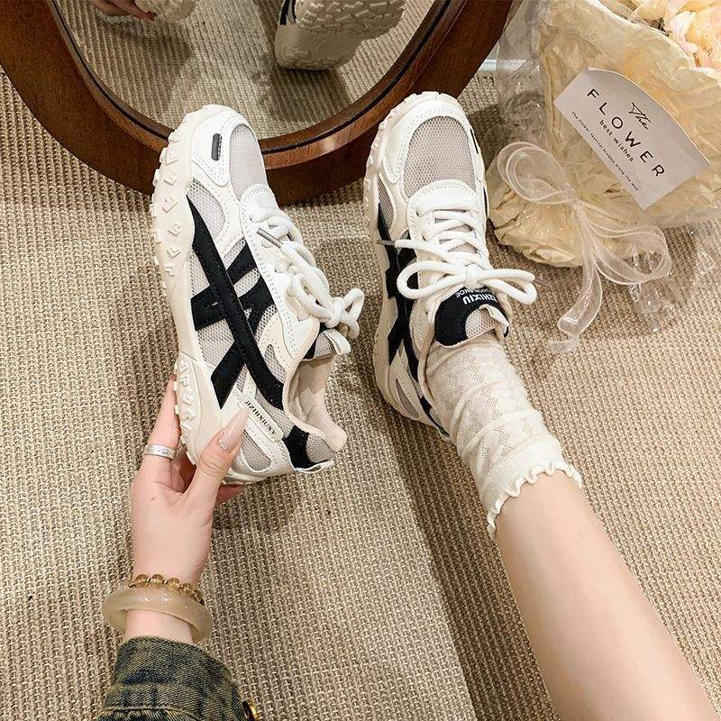 Ultra Soft Sole Korean Style Mesh Inner Height Increase German Training Shoes for Women2025Summer Style Double Shoelaces Slimming Sneakers