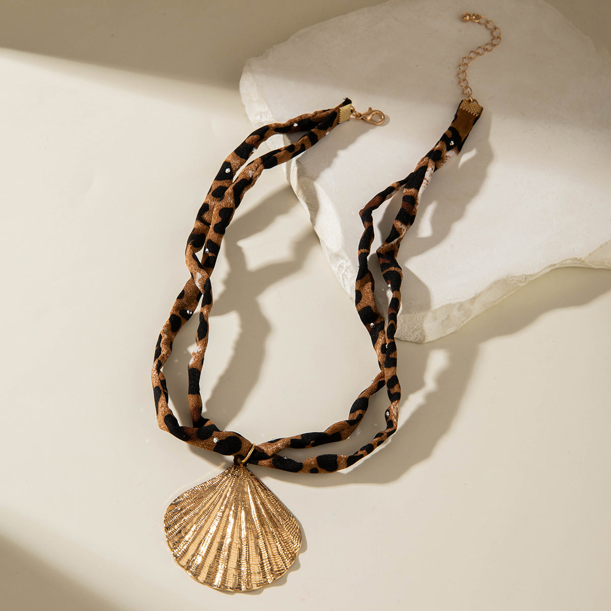 European and American Style Ocean-themed Cross Conch Starfish Pendant Leopard Print Exaggerated Necklace Collarbone Chain Jewelry