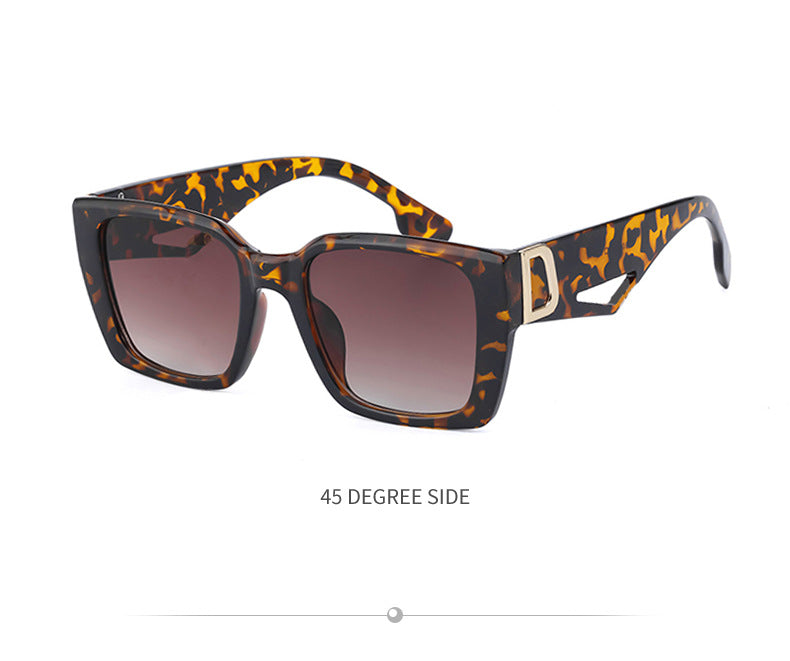 2025New Sunglasses for Women Trendy New European and American Fashion Chain Square Frame Sunglasses for Women Necklace Pendant sunglasses