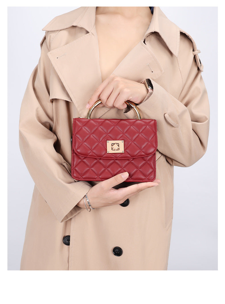 European and American Style Small Square Bag New Diamond Embroidery Women's Bag Niche Versatile Fashion Chain Crossbody Women's Bag Single Shoulder Small Square Bag