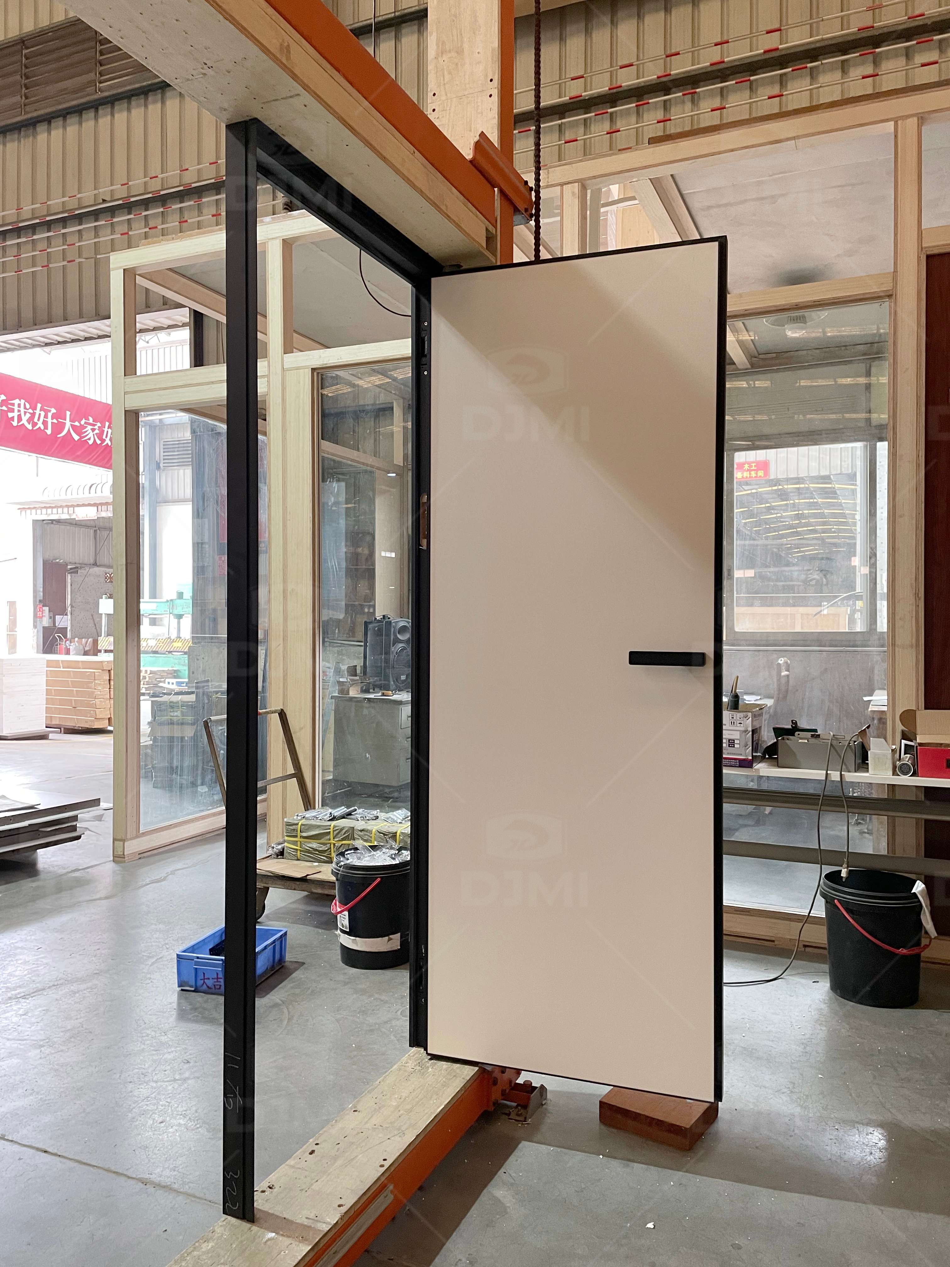 China Top Manufacturers Custom Aluminum Frame HPL/Melamine Surface Internal Hidden Wood Door with Silent Lock for House Interior