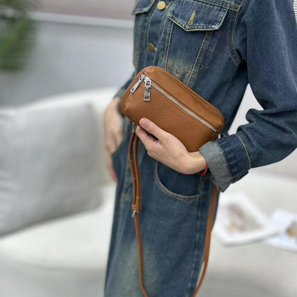 Compact and Exquisite Phone Bag for Women2025New Lightweight Simple Chest Bag Fashionable Portable Mini Crossbody Bag Small Bag