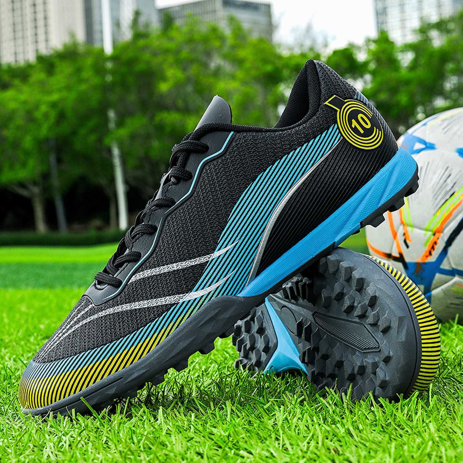 New professional football shoes for men and women teenagers TF Broken Nail AG Long Spike Lightweight Wear-Resistant Competition Training Shoes