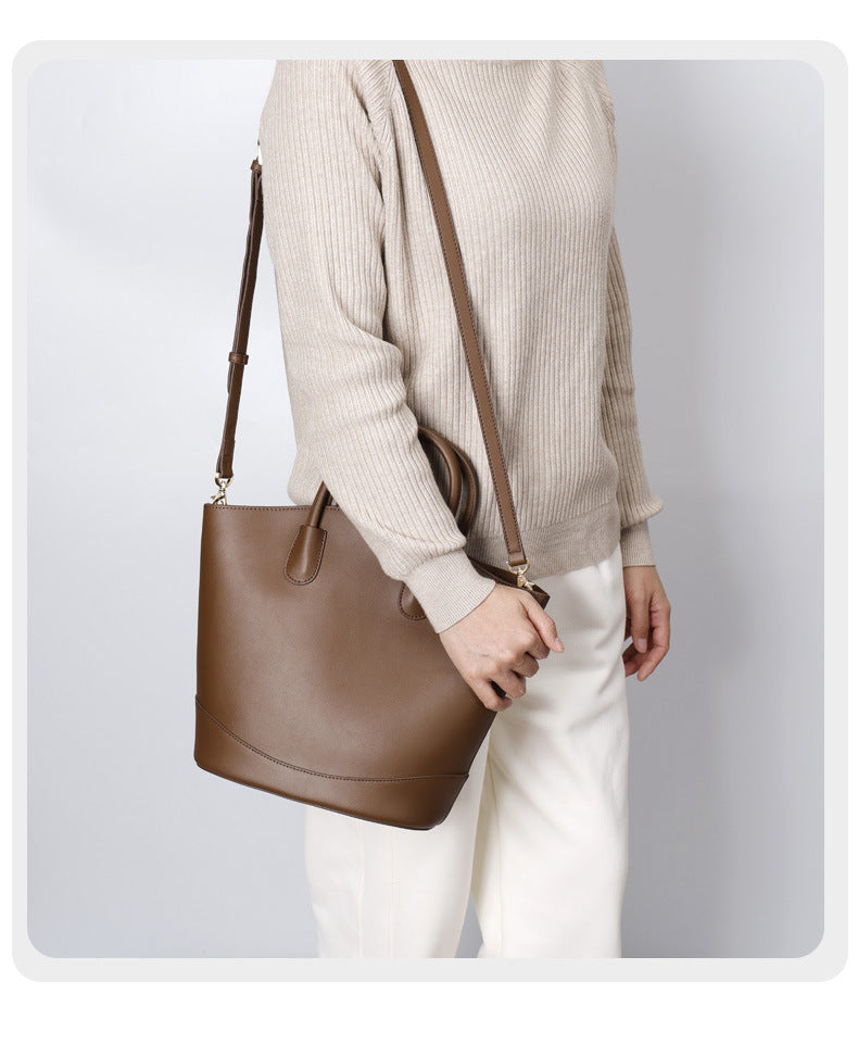 Vintage Large Capacity Commuter Tote Bag Cowhide Bucket Bag Crossbody Shoulder Bag for Women
