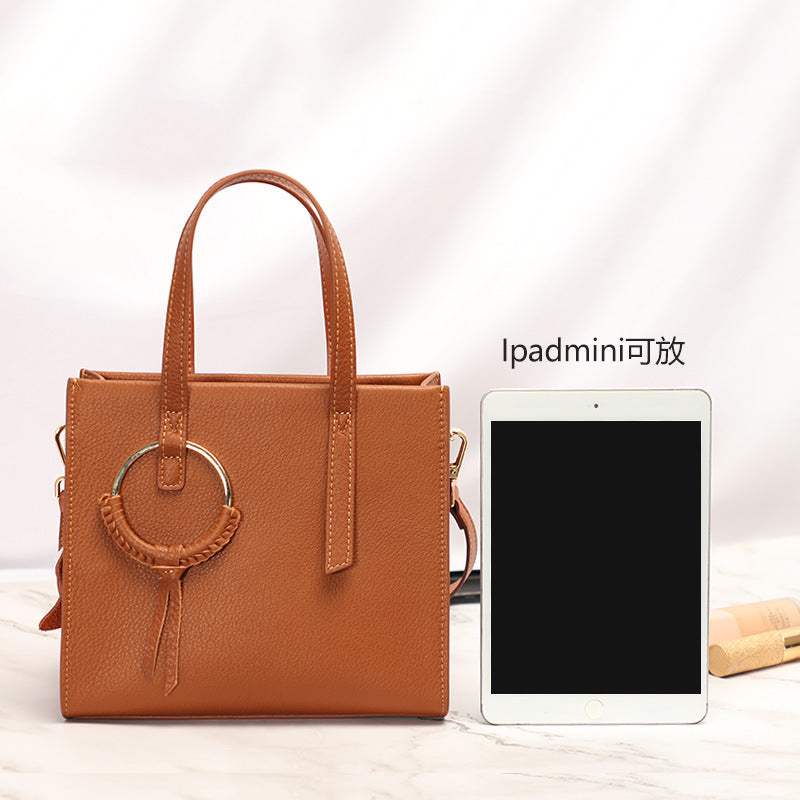 Simple Women's Single Shoulder Handbag Large Capacity Women's Crossbody Bag for Work Commute Cowhide Women's Bag In Stock Wholesale