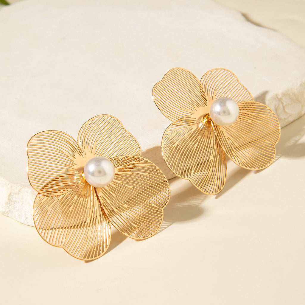 European and American Niche Ginkgo Leaf Tassel Necklace Design Sense Retro Pull-out Imitation Pearl Choker Jewelry choker