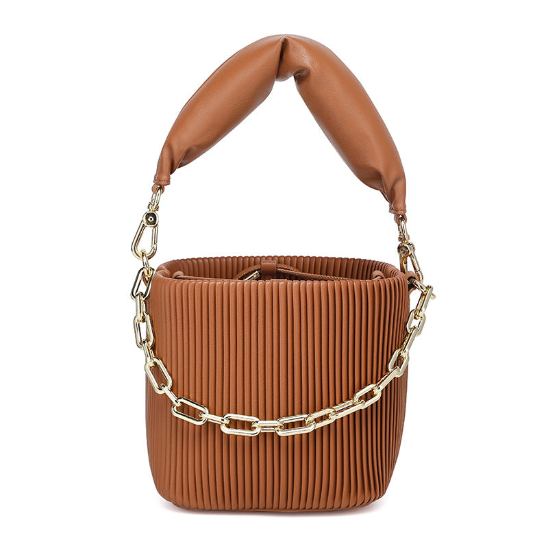 Unique Korean Design Pleated Bucket Bag for Women with Chain Handle, Versatile Fashionable Single Shoulder Crossbody Bag for Ladies