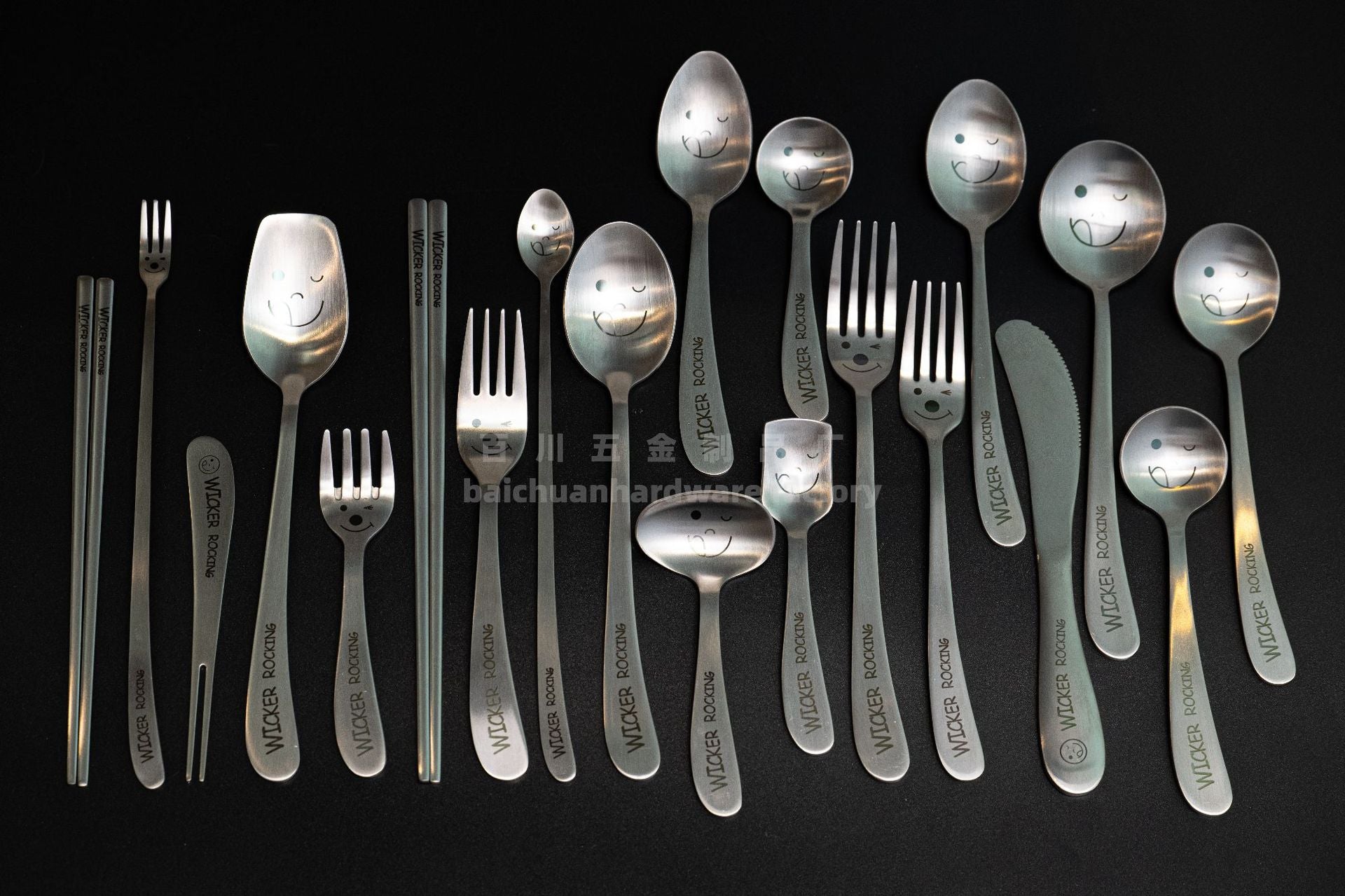 304Stainless Steel Creative Smiley Face Slanted Handle Laser Spoon Chopsticks Fork Student Tableware Full Set Gift Children's Tableware