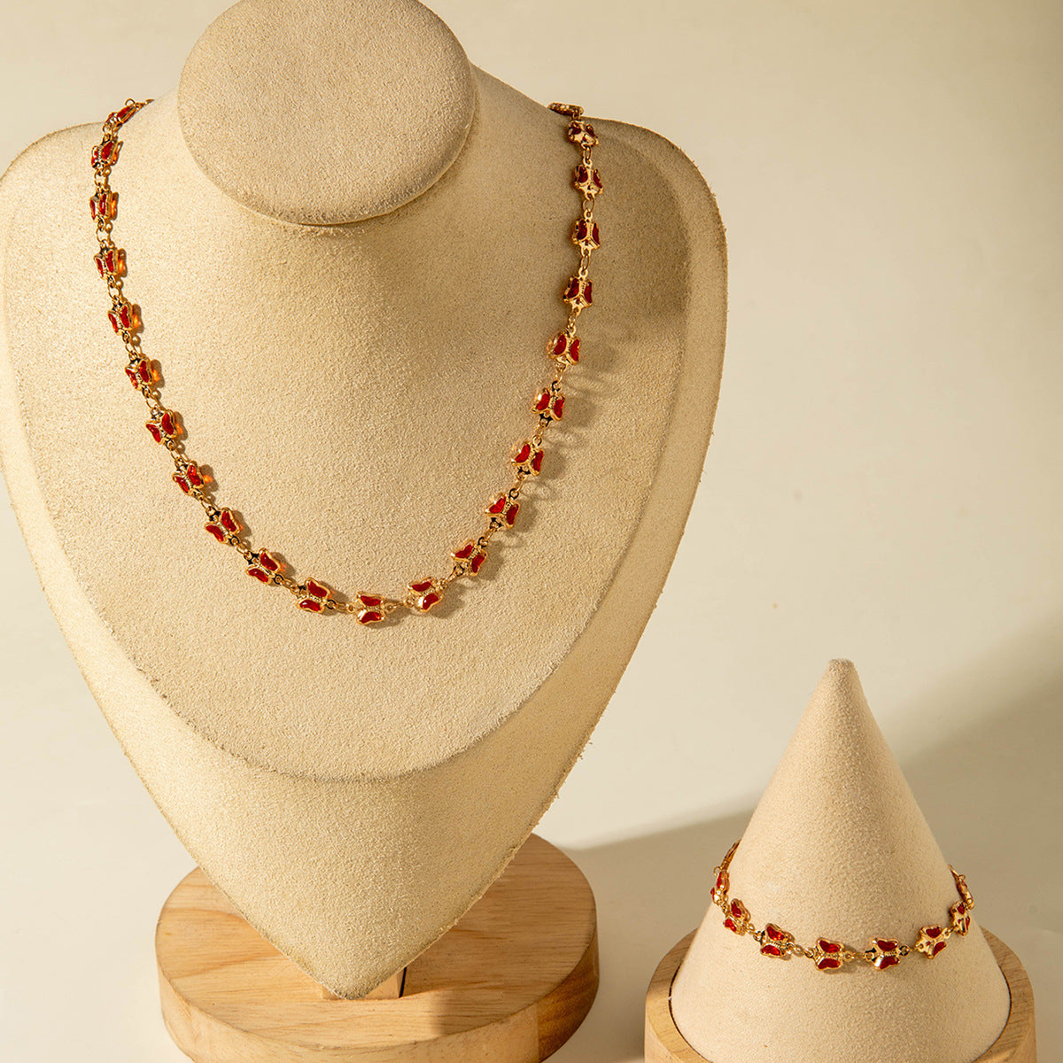 European and American New Style Green Zircon Niche Personality Retro Inlaid Diamond Short Necklace Collarbone Chain Choker chocker Female