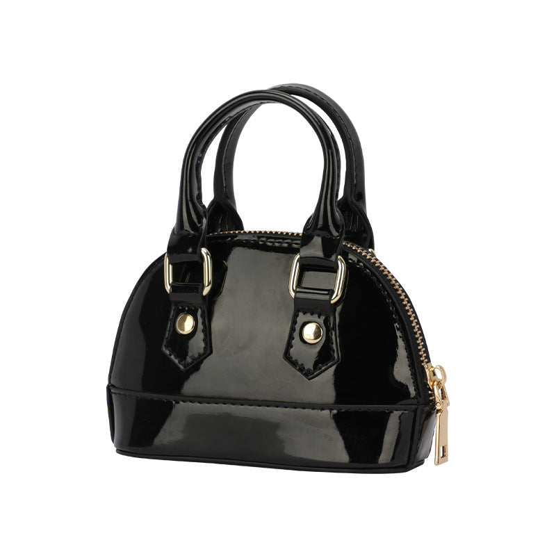 2022New Year's Trendy Fashion Small Bag Women's Shoulder Chain Crossbody Shell Bag