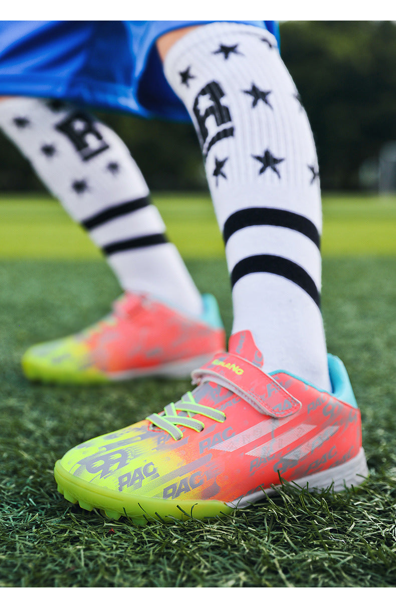 New Children's Magic Sticker Broken Nail Training Football Shoes Girls Boys Primary School Students Competition Training Sneakers