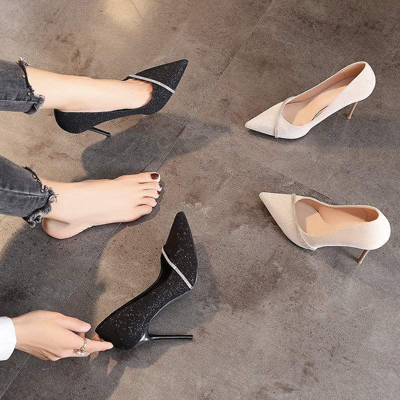 Black high heels for women, professional stiletto2025New Versatile Socialite Style French Small Heel Single Shoes Internet Celebrity Pointed Toe