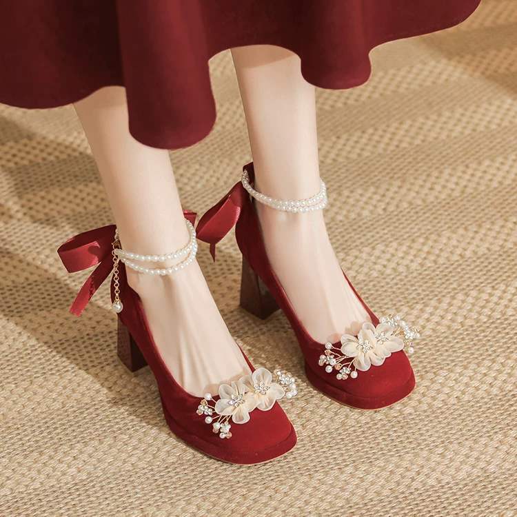 Red Thick-Soled Height-Increasing Wedding Shoes for Women2025New Bride Shoes Xiuhe Wedding Dress Dual-use Thick Heel Not Tired Feet High Heels