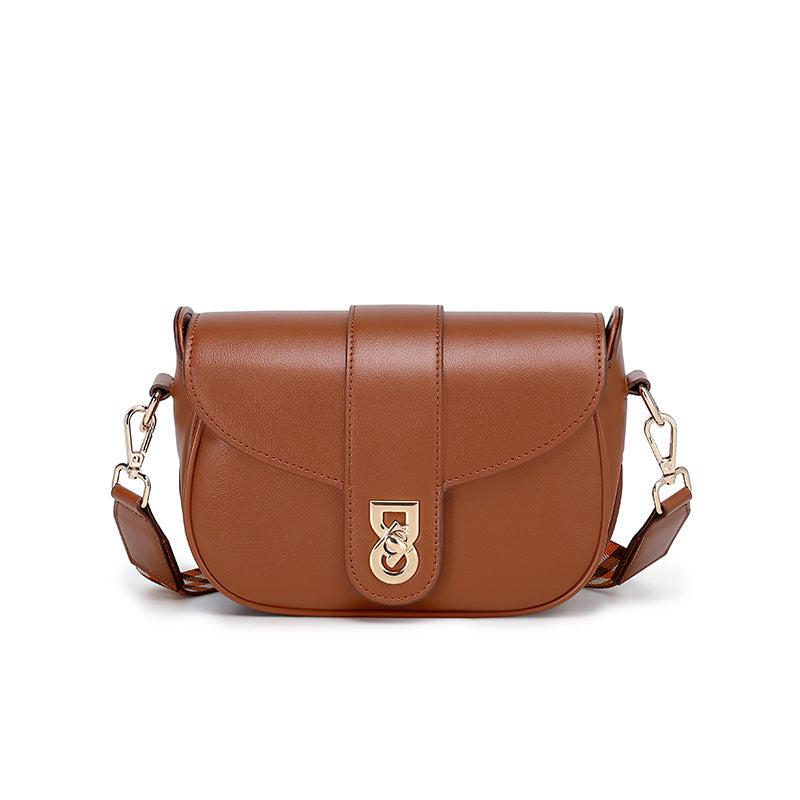 Original Design Niche Texture Saddle Bag with Webbing for Women, Versatile Fashionable Shoulder Bag, Casual Crossbody Bag for Daily Use