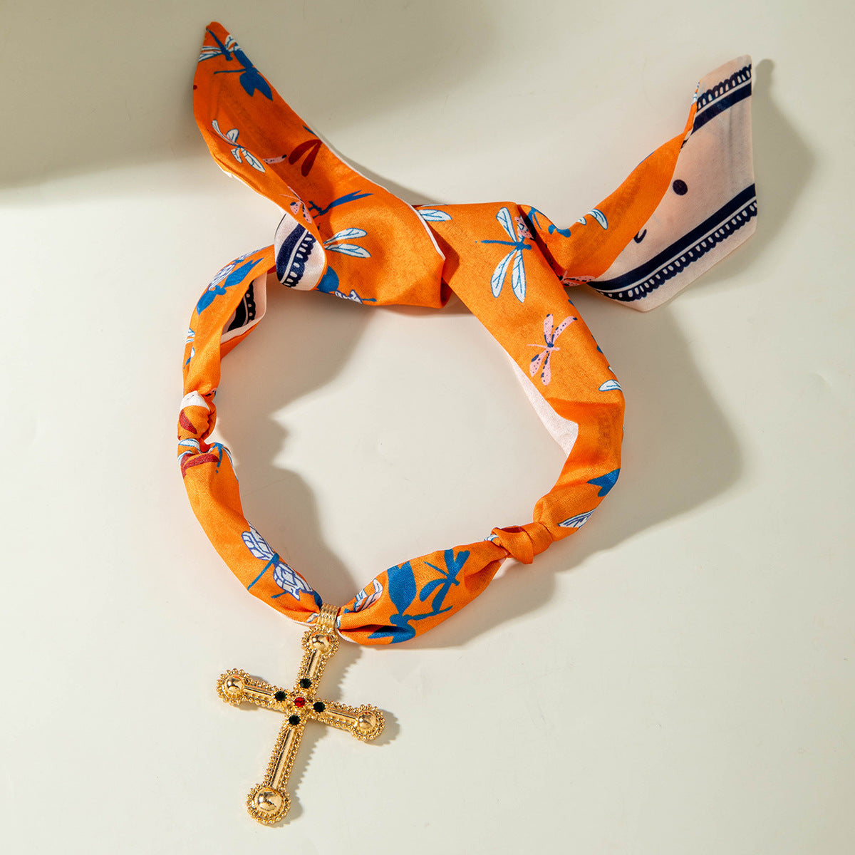 European and American Style Long Silk Scarf Necklace, Light Luxury High-End Feel, Multiple Pendants, Pearl Colorful Silk Scarf Necklace