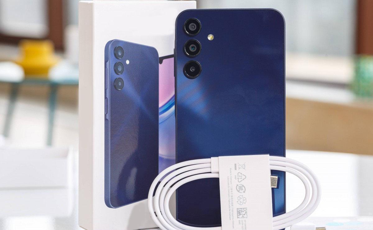 A15Hot-selling Dual-SIM Dual-Standby Smartphone6.5Inch Large Screen4G Wholesale Android Smartphones for Students