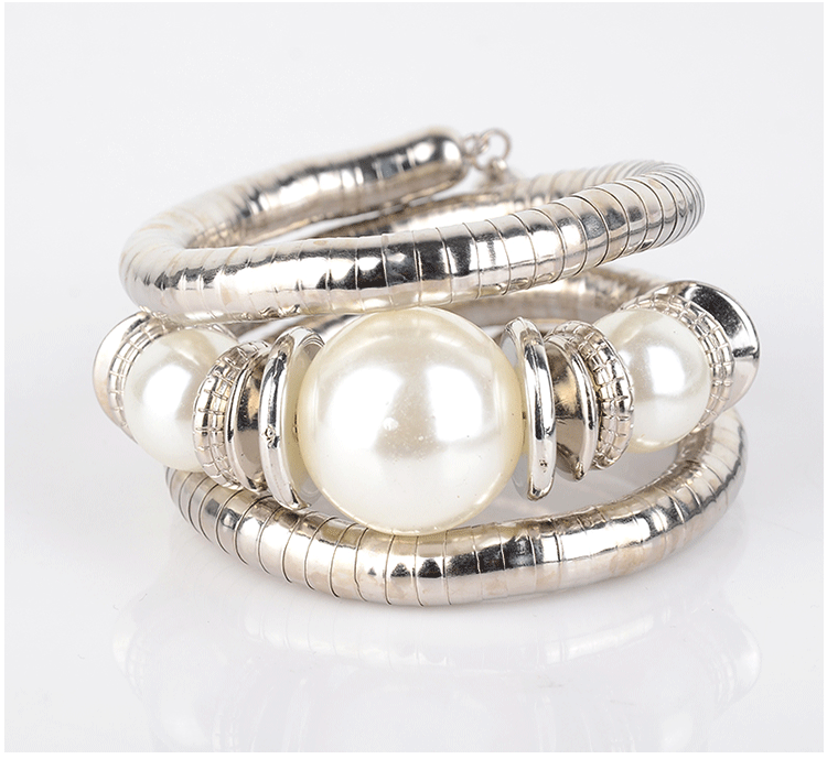 European and American Three-Circle Surround Pearl Bracelet Fashionable High-End Glossy Surface Gift for Women on Holidays Multi-Layer Bracelet