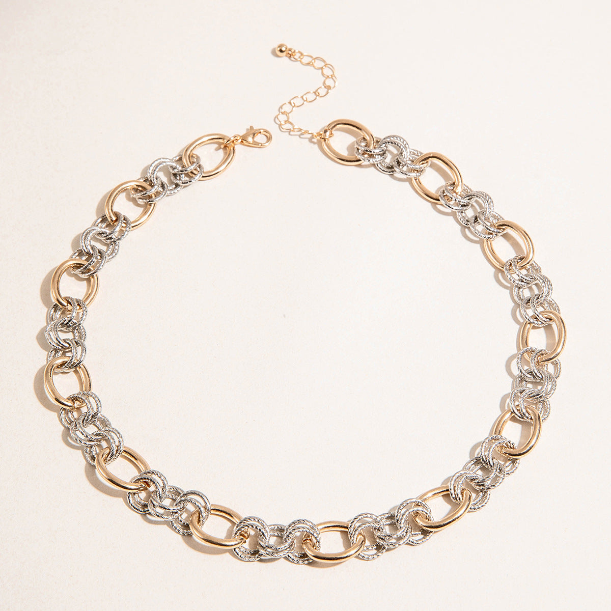 European and American Ornament Fashion Hip-Hop Short Thick Chain Geometric Necklace Metal Exaggerated Necklace