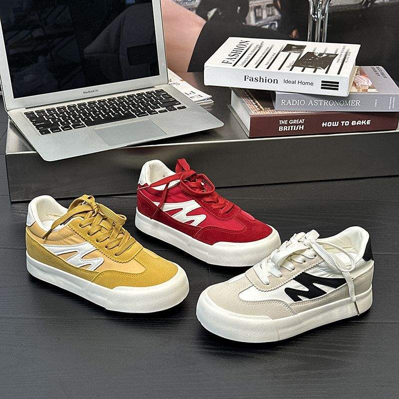 5.5cm Invisible Height Increasing German Training Shoes2025New Year's New Versatile Basic Casual Women's Shoes