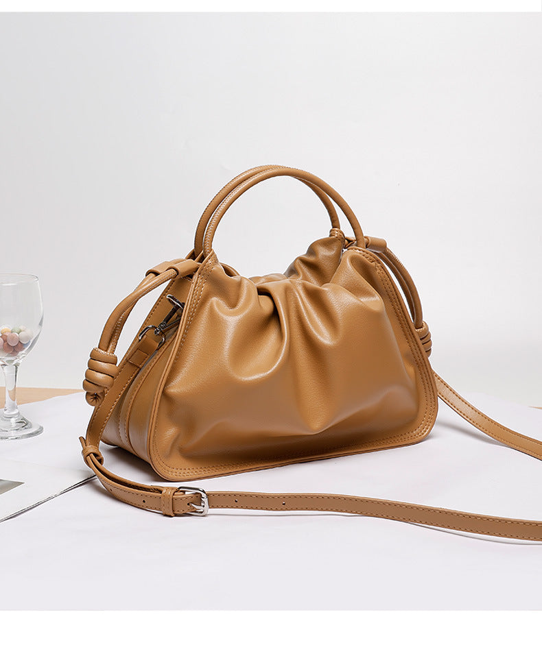 Special-Interest Design Bag Women2024New Large Capacity Pleated Cloud Bag Simple Commuting Shoulder Crossbody Underarm Bag