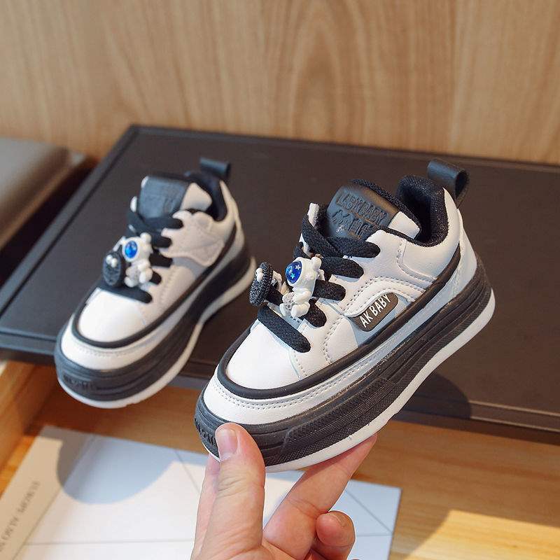 2025Autumn Unisex Stylish Casual Cute Big Kids Sneakers High Top Versatile Non-Slip Shoes