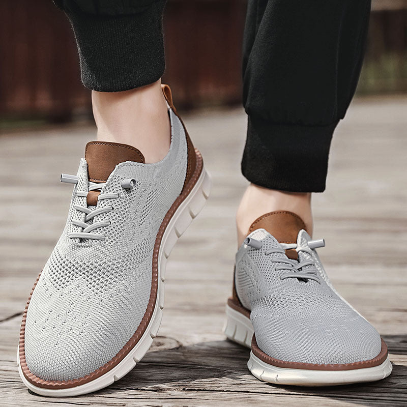 2025New Large Size Flyknit Casual Trendy Shoes Men's Brogue Carved Loafers Executive Business Shoes