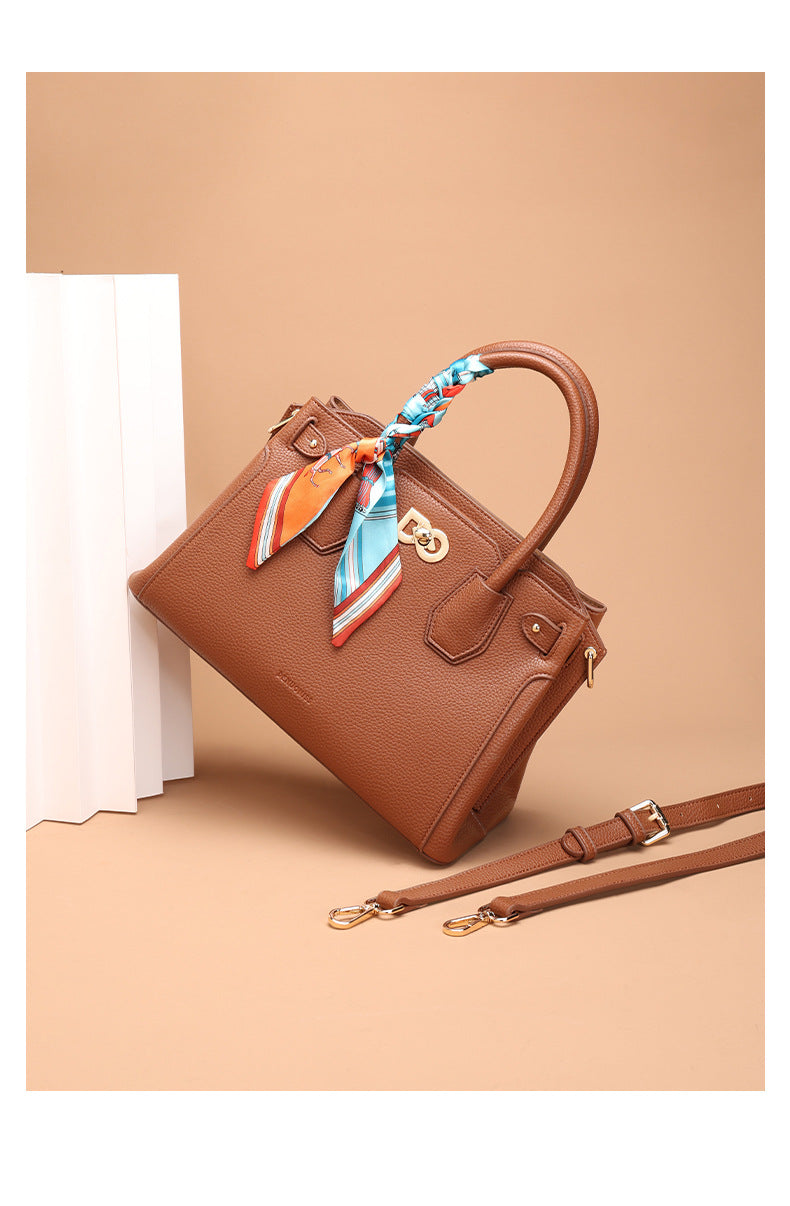 Elegant Handbag for Women Mother's Day Gift Birthday Light Luxury Versatile New Trendy Middle-aged Ladies Mom Bag Commuting