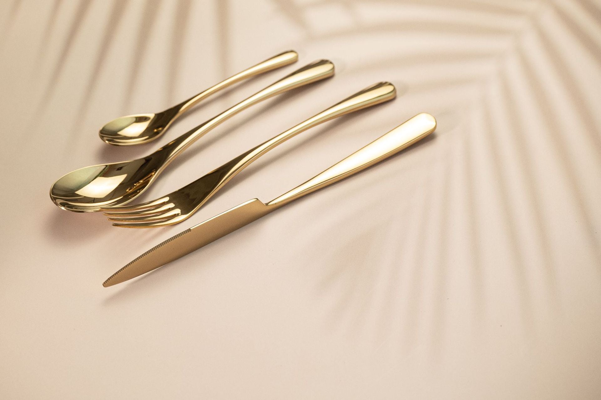 tablewareset Storage Golden Egg Stainless Steel24High-looking restaurant cutlery, forks and spoons set