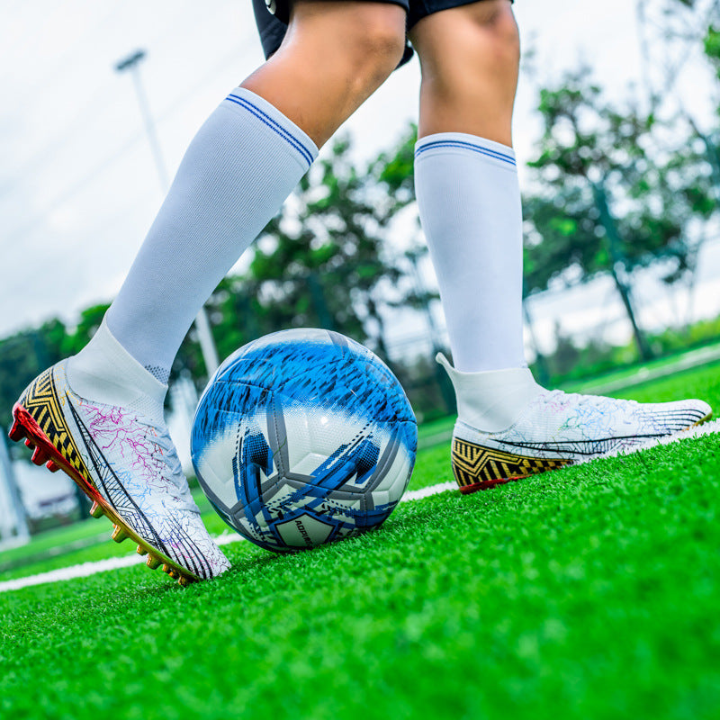 Large Size Men's Soccer Shoes AG Long Spike Gold-Plated Hot Stamping Football Shoes for Youth Professional Competition Training Shoes Wholesale