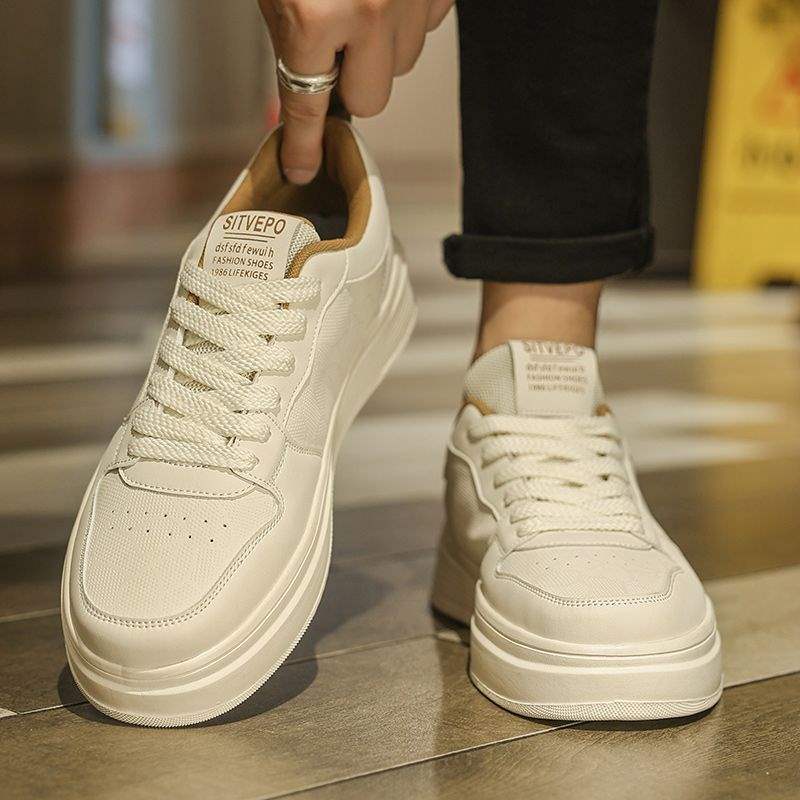 Summer men's shoes2025New Versatile White Sneakers for Men Thick-Soled Casual Sports Thin Breathable Board Shoes