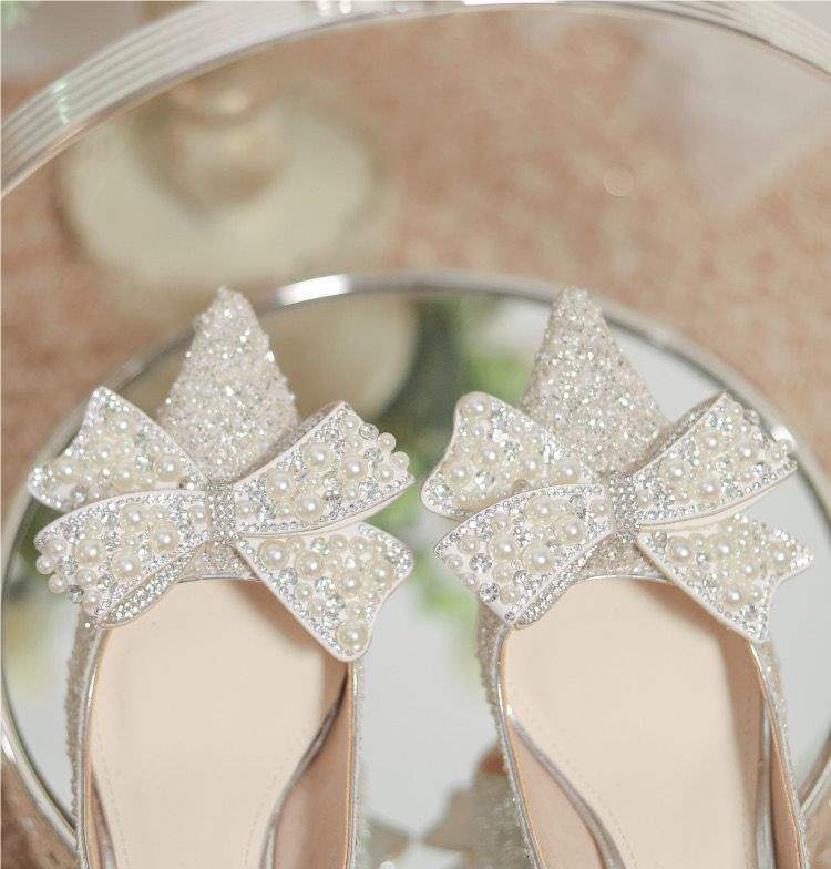 silver Wedding Shoes2025New White Wedding Shoes with Crystal Bow Fairy Style Bridesmaid Stiletto High Heels Trendy