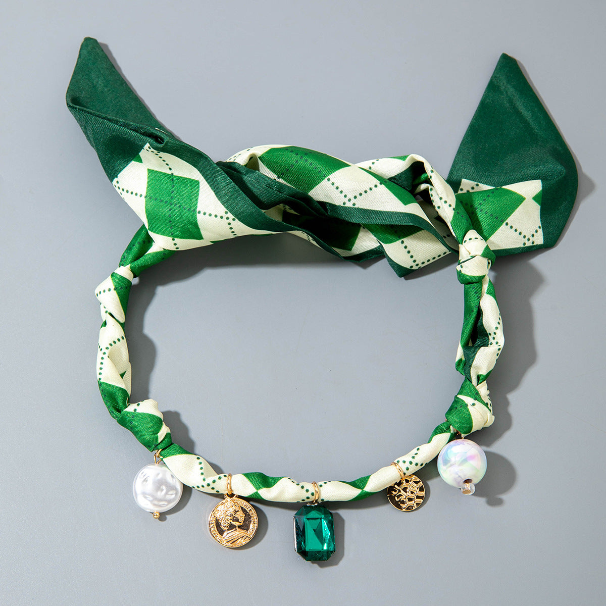 European and American Style Long Silk Scarf Necklace, Light Luxury High-End Feel, Multiple Pendants, Pearl Colorful Silk Scarf Necklace