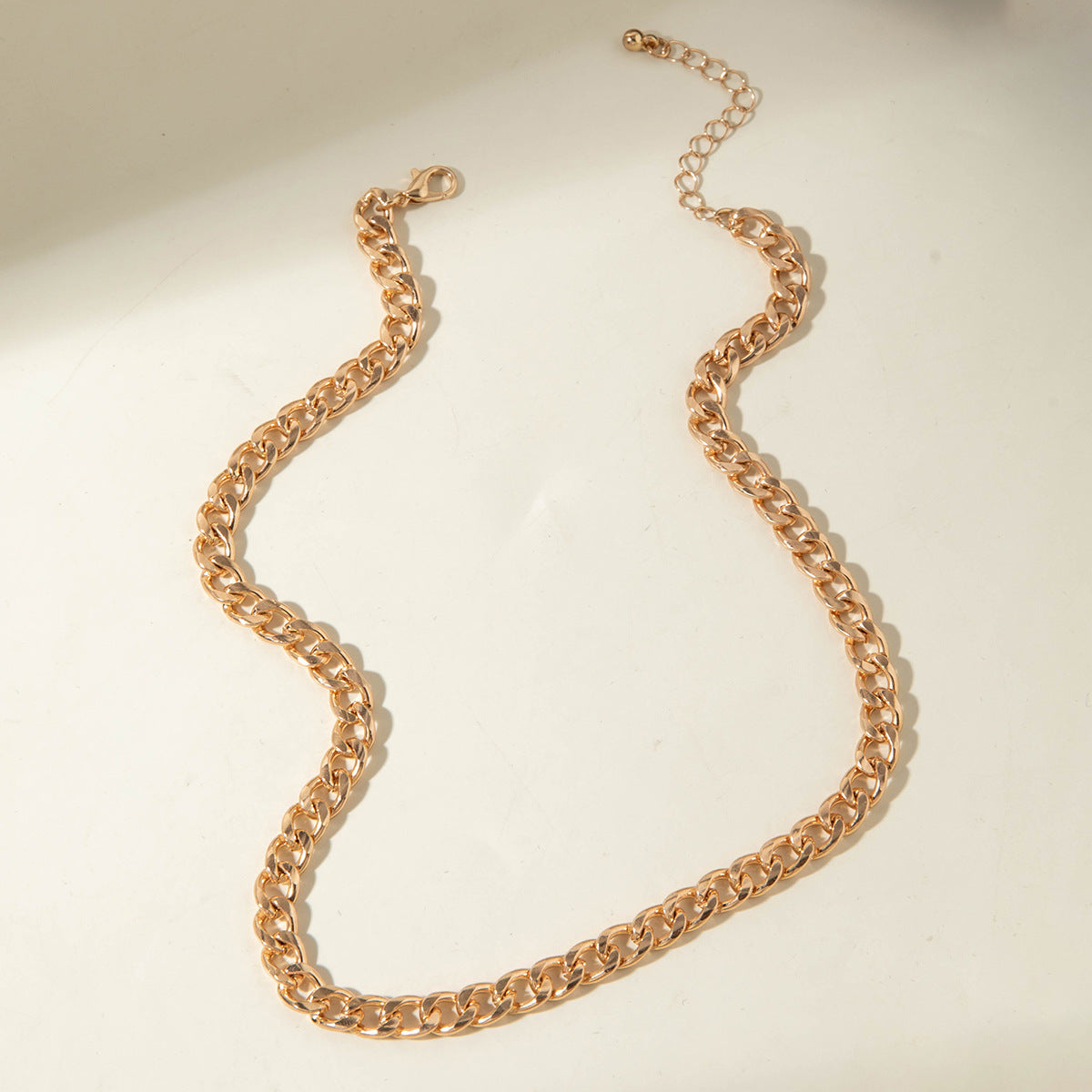 European and American Ornament Fashion Hip-Hop Short Thick Chain Geometric Necklace Metal Exaggerated Necklace