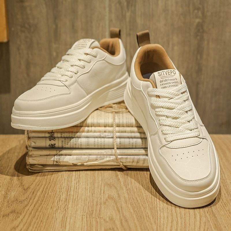 Summer men's shoes2025New Versatile White Sneakers for Men Thick-Soled Casual Sports Thin Breathable Board Shoes