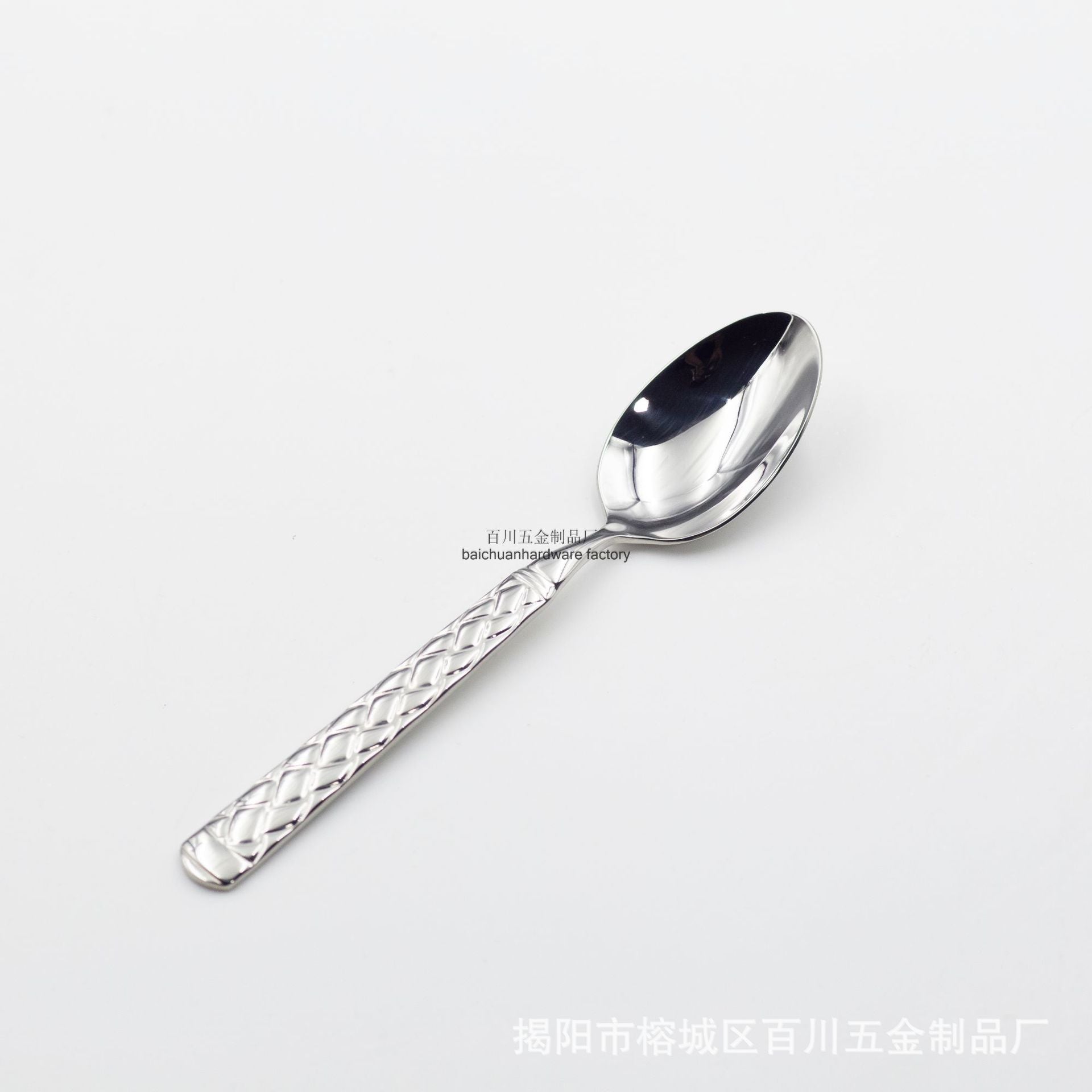 304Stainless Steel Knife Fork Spoon Thickened Forged Relief Tableware Western Steak Knife Fork Dessert Spoon4Piece Suit