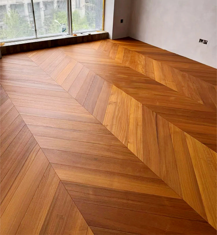 Premium Engineered Multi-Layer Solid Teak Flooring Eco-Friendly Splash-Resistant Surface Click Lock Installation Outdoor