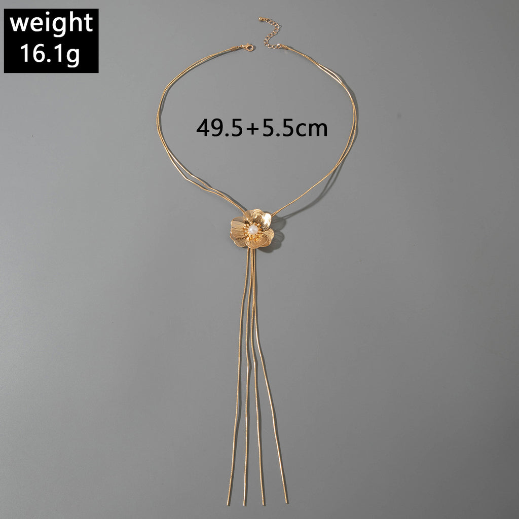 European and American Niche Ginkgo Leaf Tassel Necklace Design Sense Retro Pull-out Imitation Pearl Choker Jewelry choker