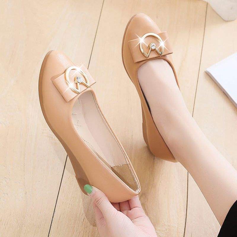 Women's Wedge Heel Shoes2025Spring and Autumn New Style Lazy Loafers Round Toe Versatile Korean Version Slip-On Small Leather Shoes