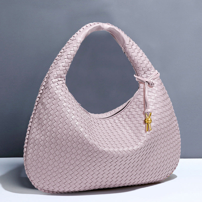 European and American New Crescent Women's Bag Fully Handwoven Handheld Dumpling Bag Fashionable Versatile European and American Style Single Shoulder Underarm Bag