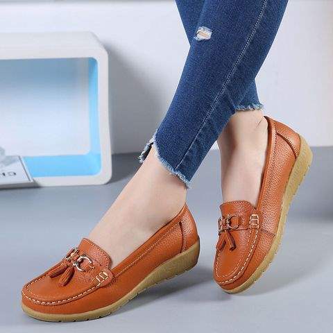Soft Sole Loafers for Women, Waterproof Leather Casual Wedge Flat Shoes with Rubber Sole for Middle-Aged Moms