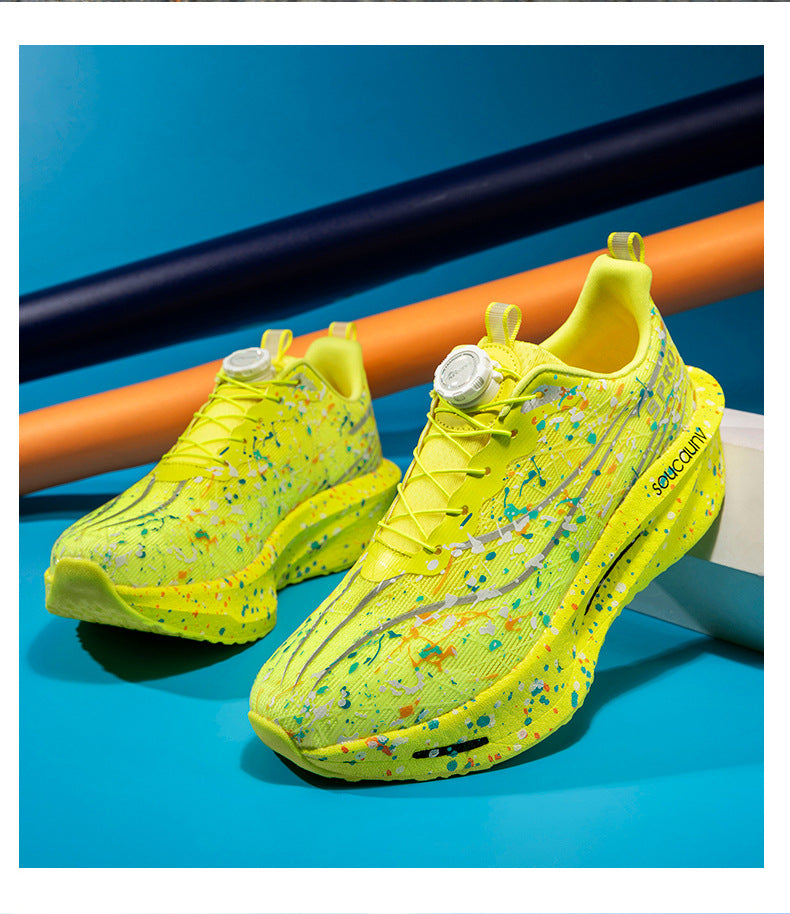 Youth Fashion Luminous Camouflage Running Shoes for Men and Women New Casual Shoes Carbon Plate Real Soft Sole Rotating Buckle Sports Shoes