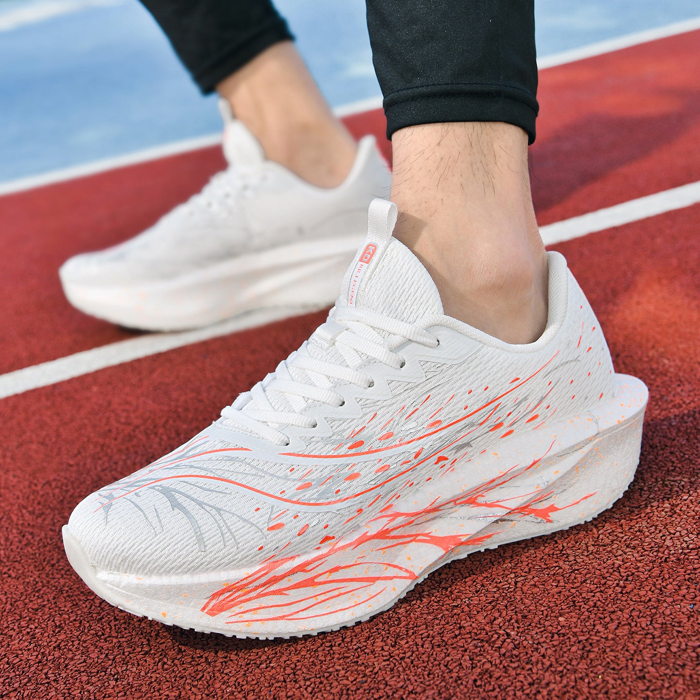 2025New Ultra-Light Shock-Absorbing Soft Sole Sports Shoes for Men and Women, Versatile, Wear-Resistant, Non-Slip, Racing Carbon Plate Running Shoes