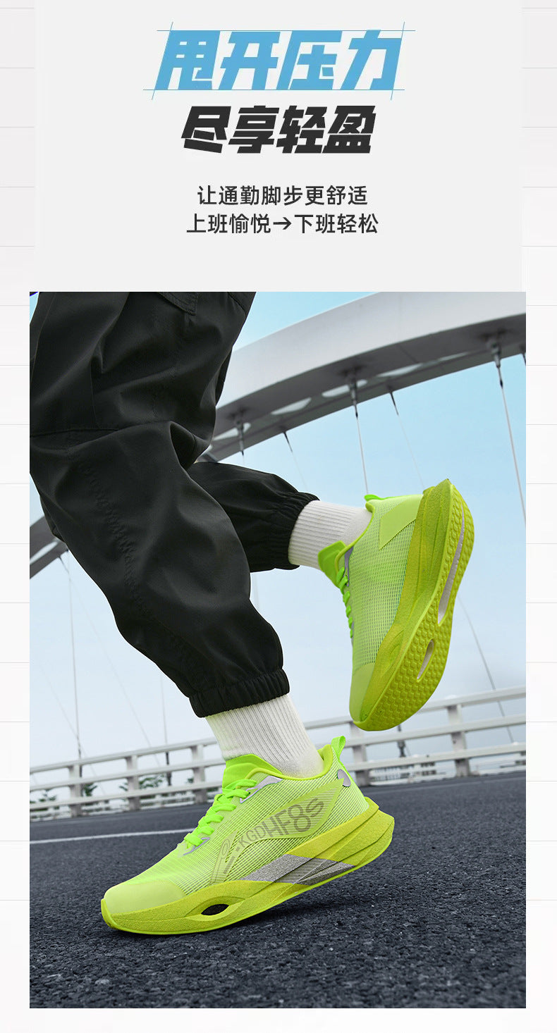 Autumn and Winter New Style Wind Chasing por Double Mesh Real Explosive Carbon Plate Rebound Cushioning Running Shoes Student Racing Training Sports Shoes