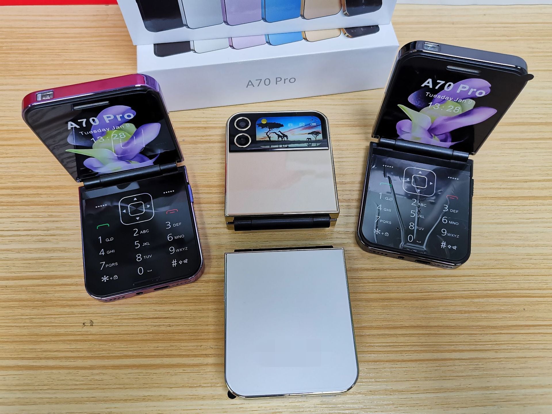 Flip Phone Mini Folding Flip Elderly Button2G Functional Phone Personalized Backup Phone A70PRO