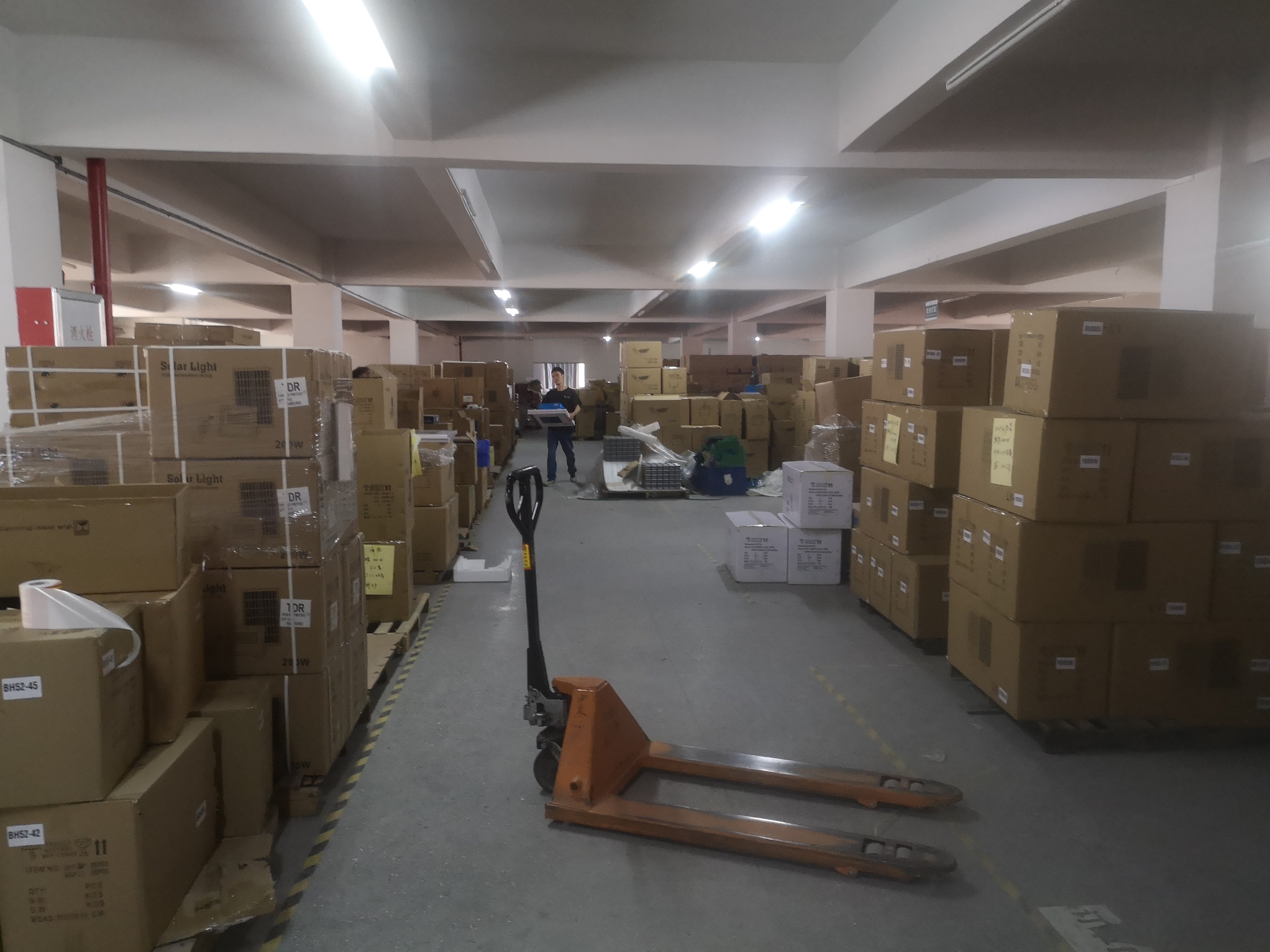 100W 200W 300W 400W Outdoor Warehouse Yard High Lumen Waterproof Flood Light