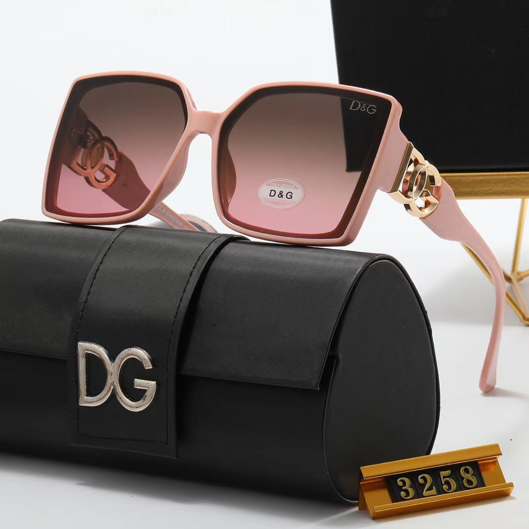 Fashion Brand Sunglasses for Women, European and American Classic Shades, Large Frame, High-End Feel D Home Sunglasses