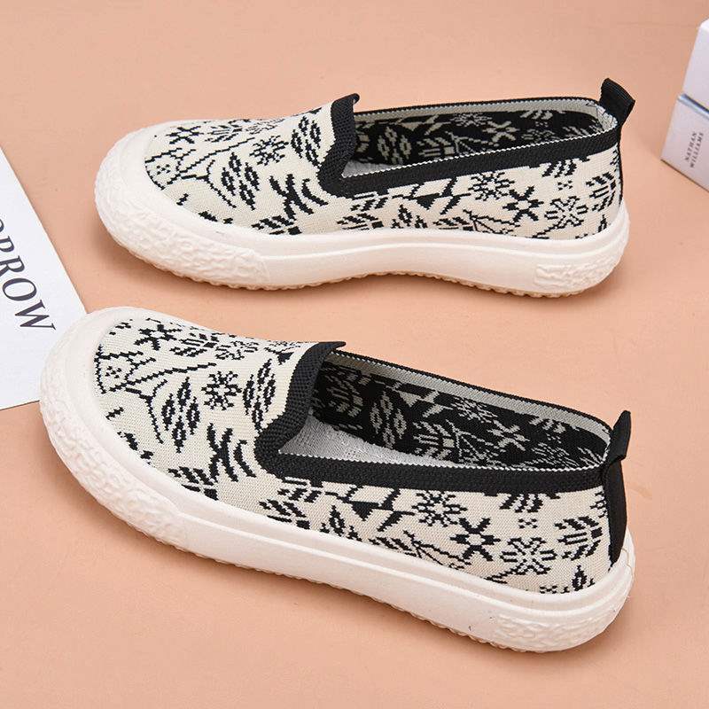 New Style Fisherman Shoes for Women, Breathable and Lightweight, Little Chanel Style, Casual Mom Shoes, Slip-On, Soft Sole, Non-Slip, Flat Shoes, Single Shoes